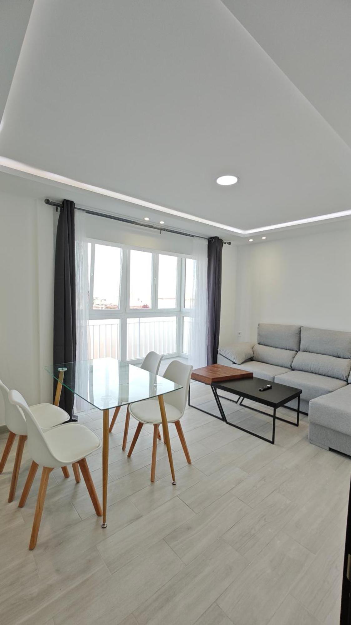 Vialia Playa Apartment Malaga Exterior photo