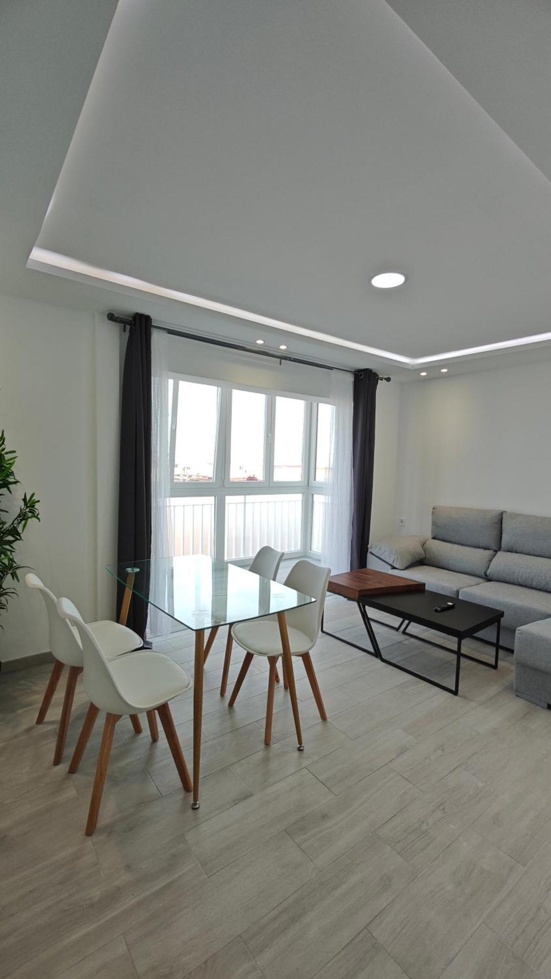 Vialia Playa Apartment Malaga Exterior photo