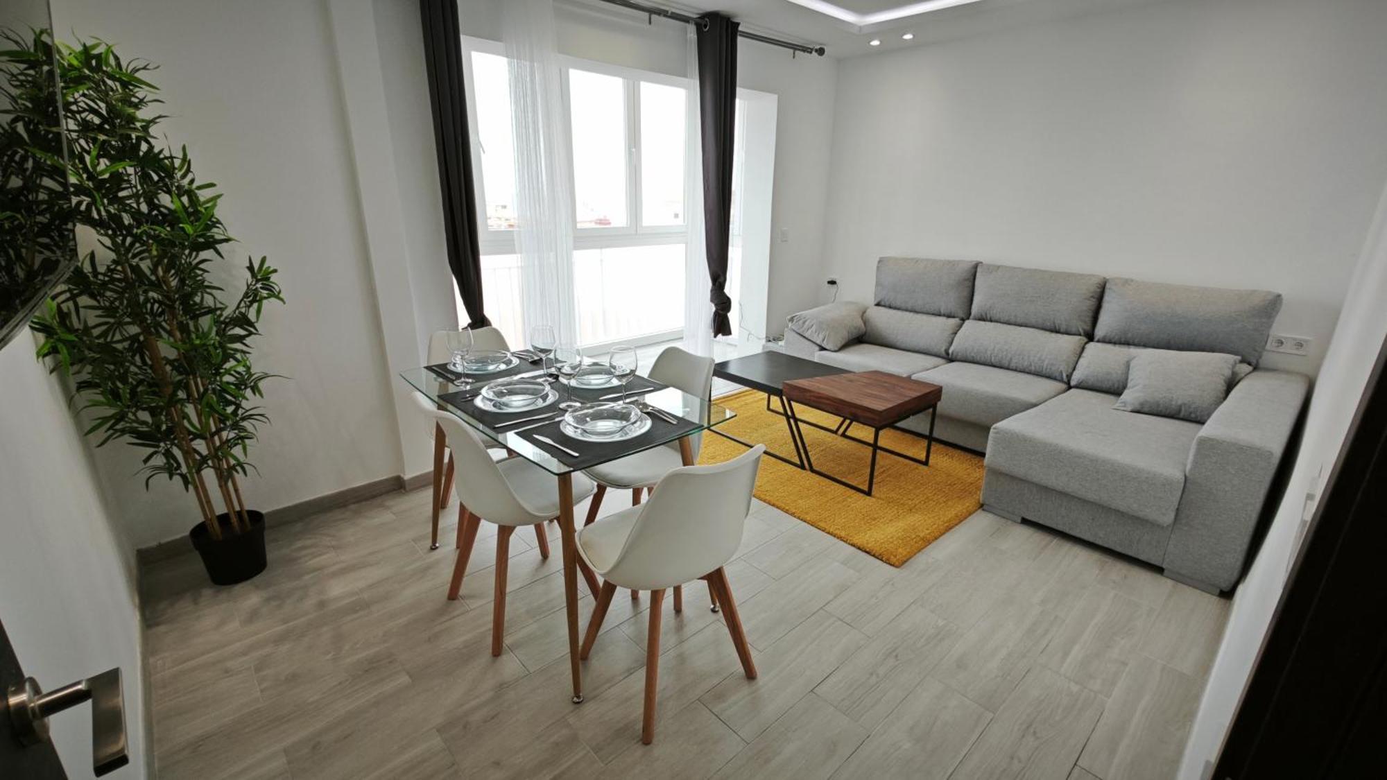 Vialia Playa Apartment Malaga Exterior photo