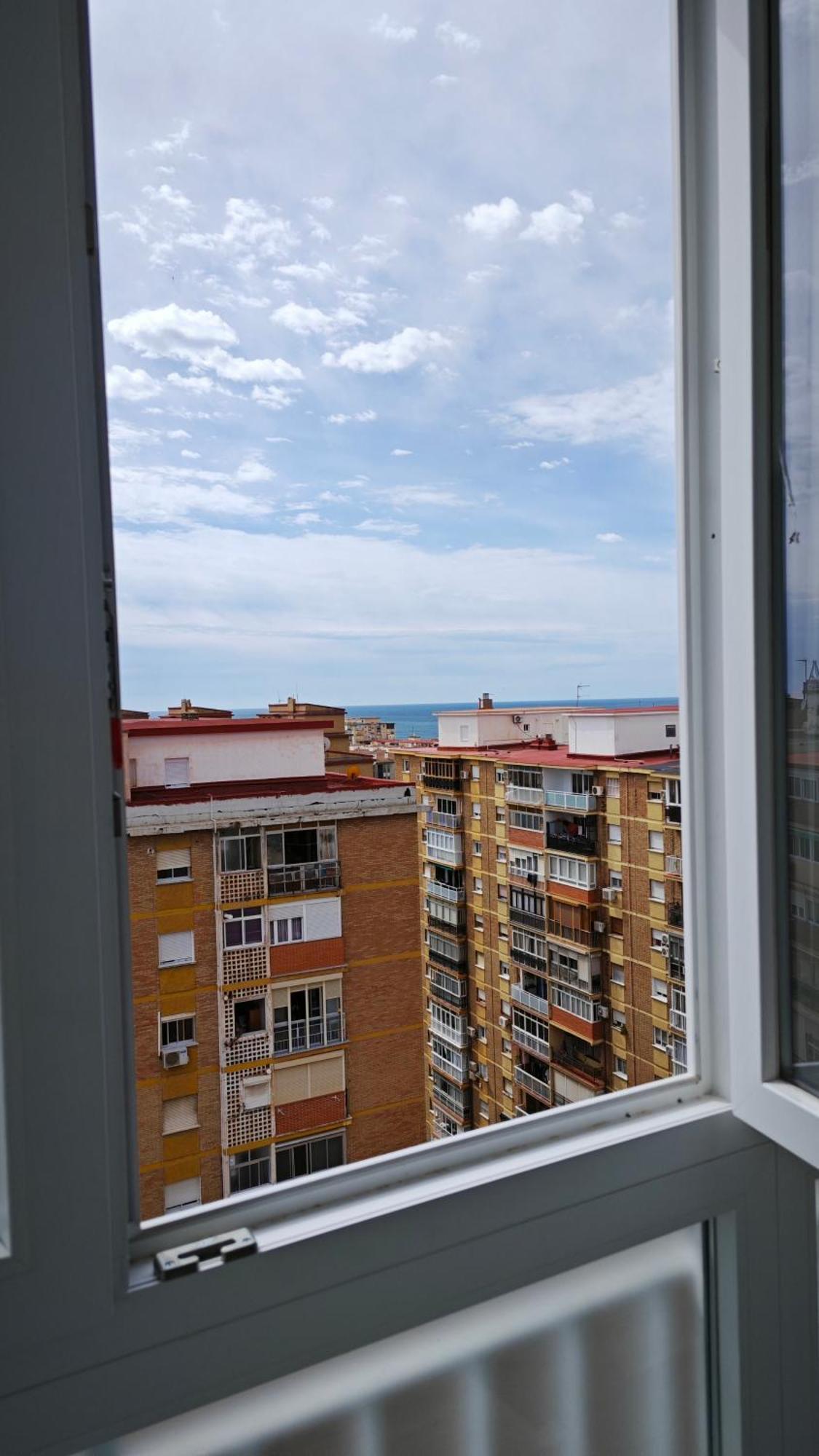 Vialia Playa Apartment Malaga Exterior photo