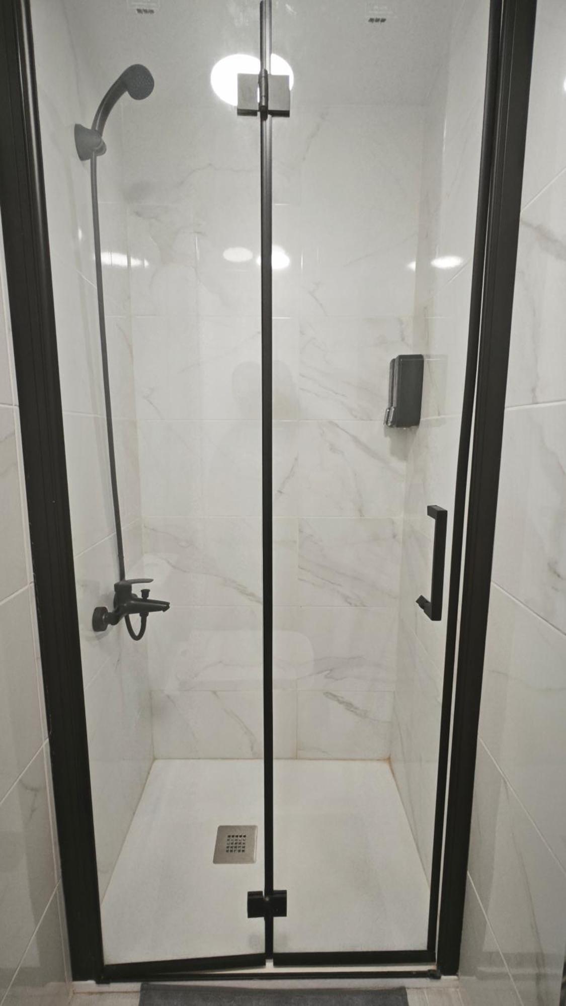 Vialia Playa Apartment Malaga Exterior photo
